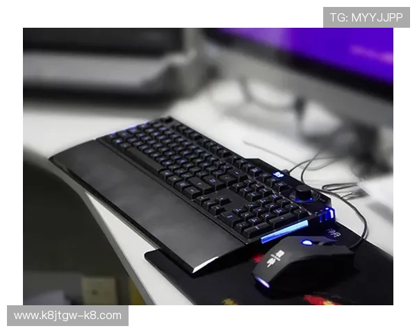 下载凯发全站手机客户端实现一站式娱乐体验,轻松掌握最新游戏资讯与优惠活动 下载凯发全站手机客户端实现一站式娱乐体验,轻松掌握最新游戏资讯与优惠活动